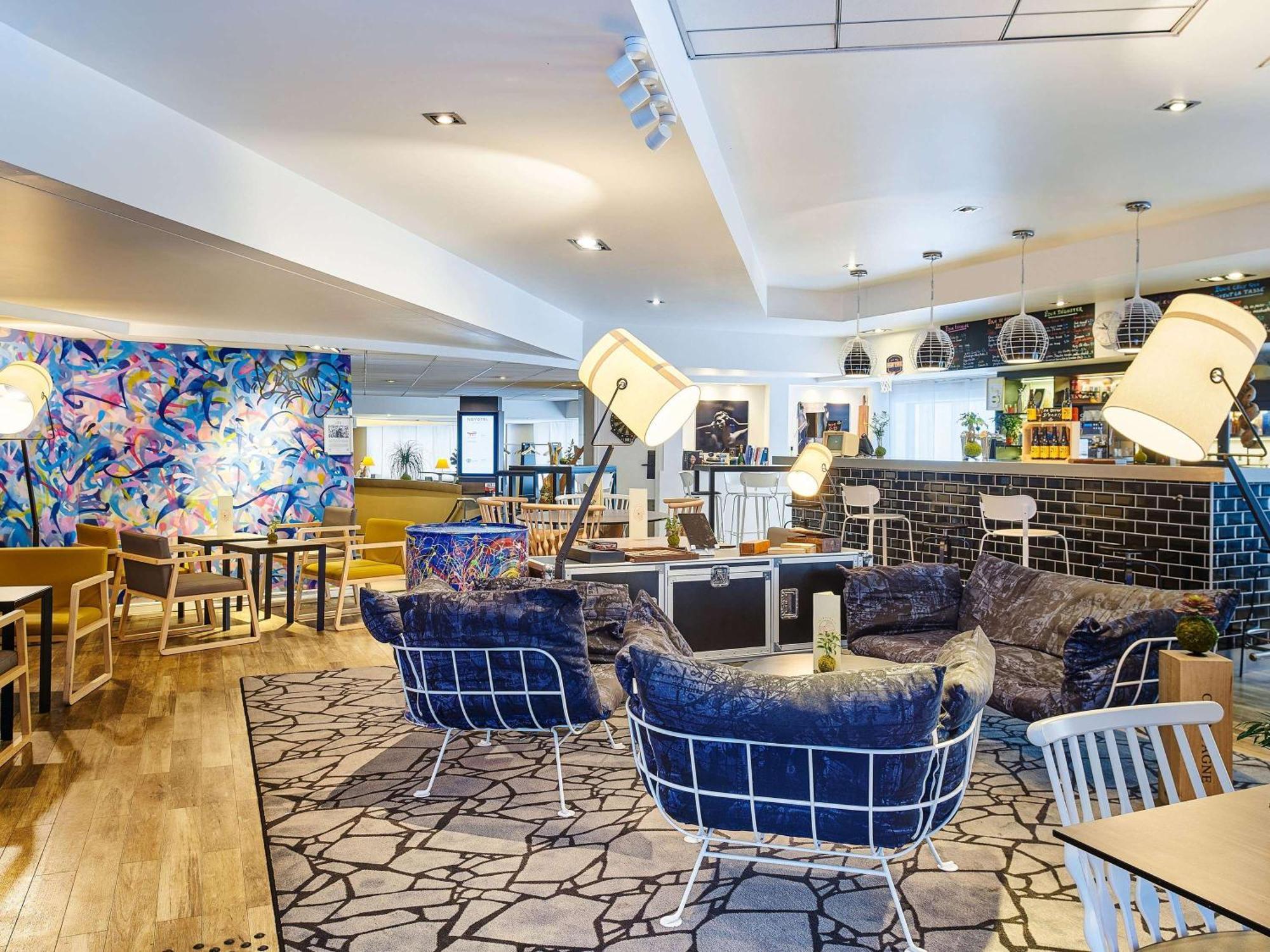 Novotel Paris Rueil Malmaison מראה חיצוני תמונה