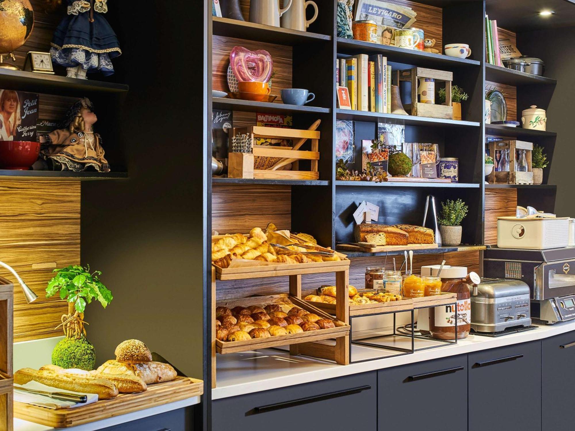 Novotel Paris Rueil Malmaison מראה חיצוני תמונה
